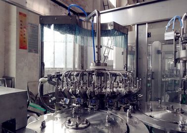 Automatic Carbonated Water Filling Machine , Glass Bottles Soda Bottling Equipment
