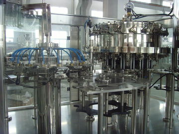 330-2000ml Carbonated Drink Filling Machine , Glass Bottle Sparkling Water Filling Machine