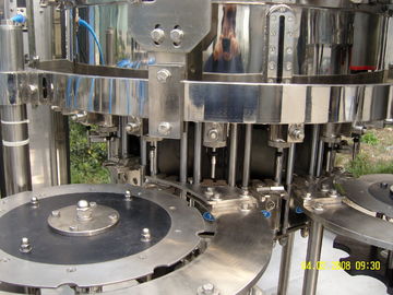 330-2000ml Carbonated Drink Filling Machine , Glass Bottle Sparkling Water Filling Machine