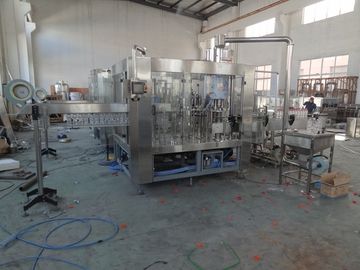Auto 3000kg SUS304 3in1 Glass Bottle Filling Machine 6000bph  PCl Control